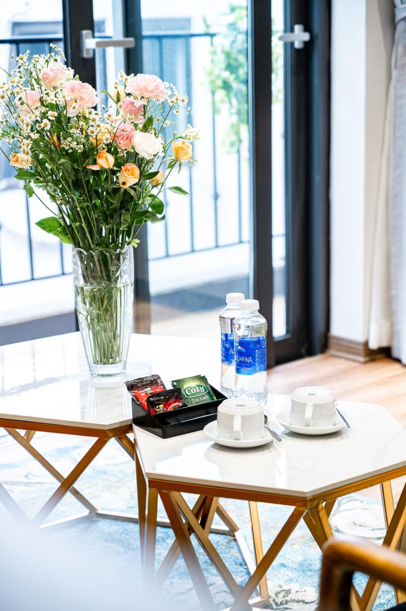 Luxe Paradise Suites Hotel To Ngoc Van Ханой Экстерьер фото
